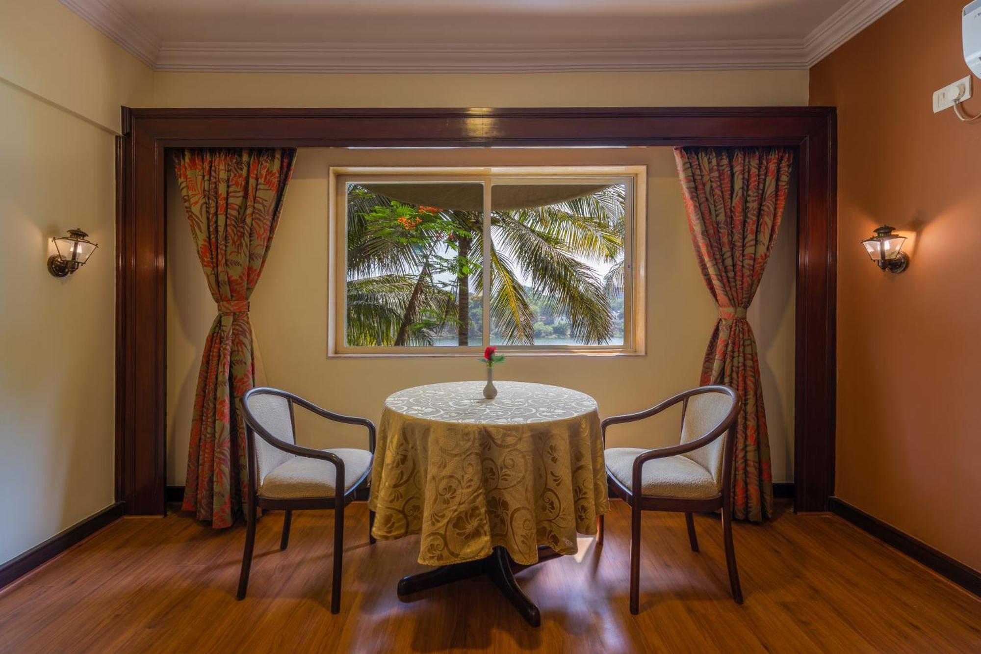 Ras Resort By Treat Silvassa Dış mekan fotoğraf