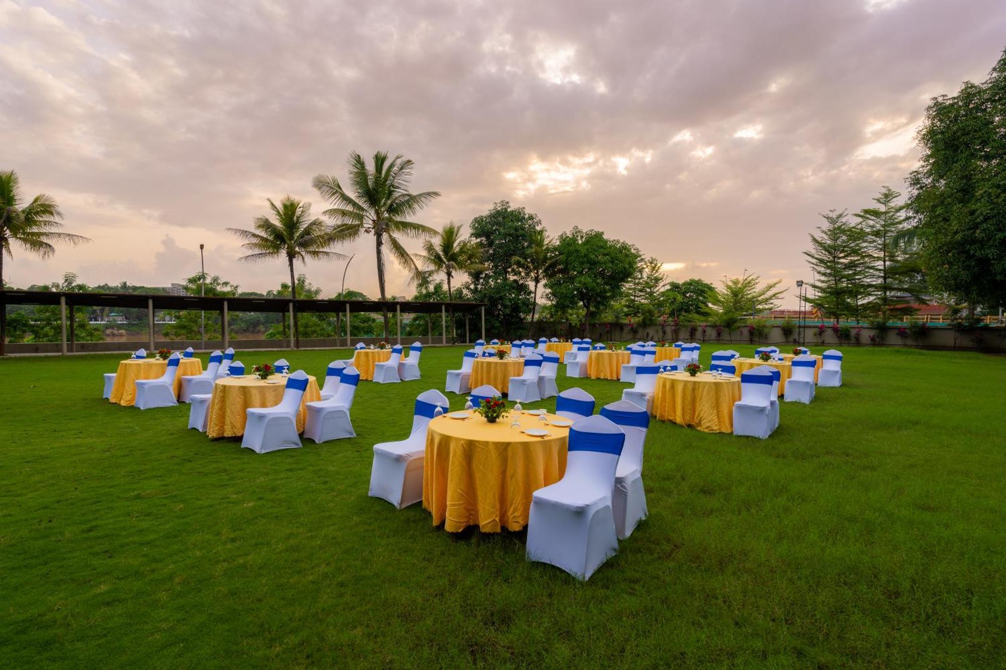 Ras Resort By Treat Silvassa Dış mekan fotoğraf