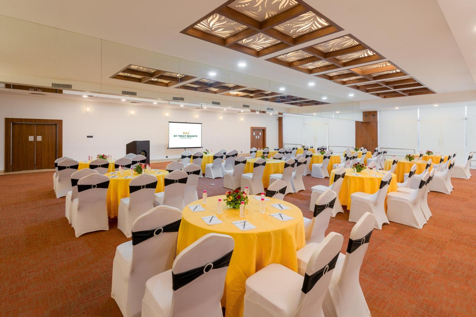 Ras Resort By Treat Silvassa Dış mekan fotoğraf