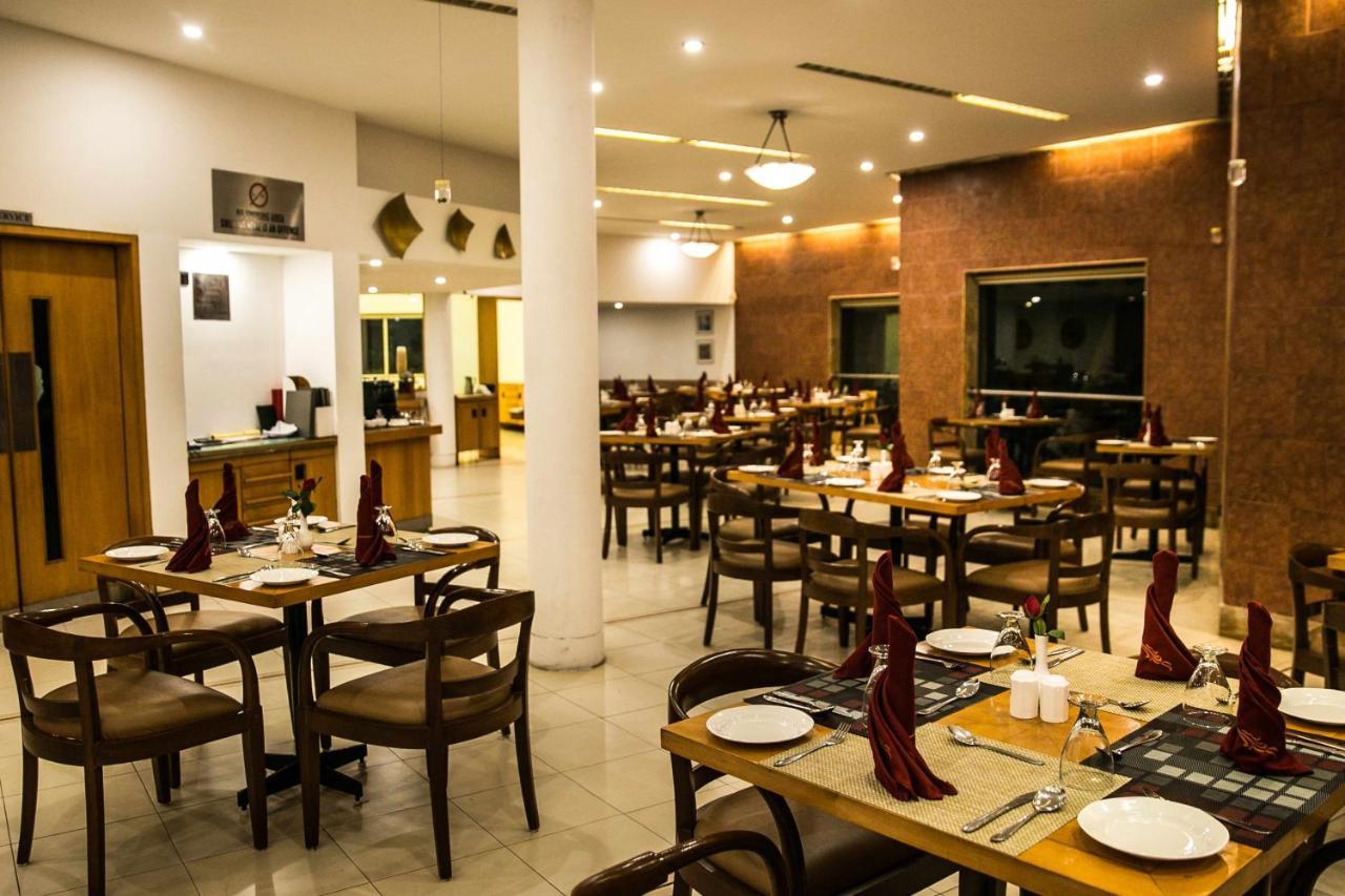 Ras Resort By Treat Silvassa Dış mekan fotoğraf